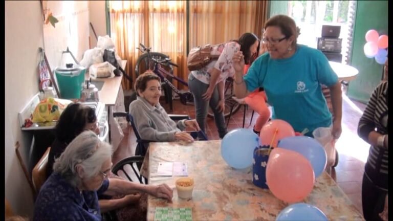 Qué servicios ofrece el hogar de ancianos Don Guanella 21 actividades recreativas en hogar de ancianos