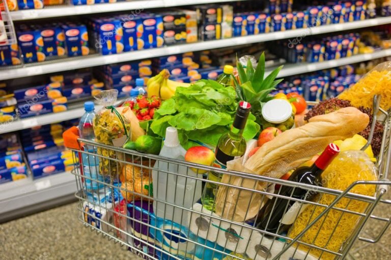 Qué ofertas y descuentos tiene la cooperativa obrera en gran barata 21 carrito de compras lleno de productos