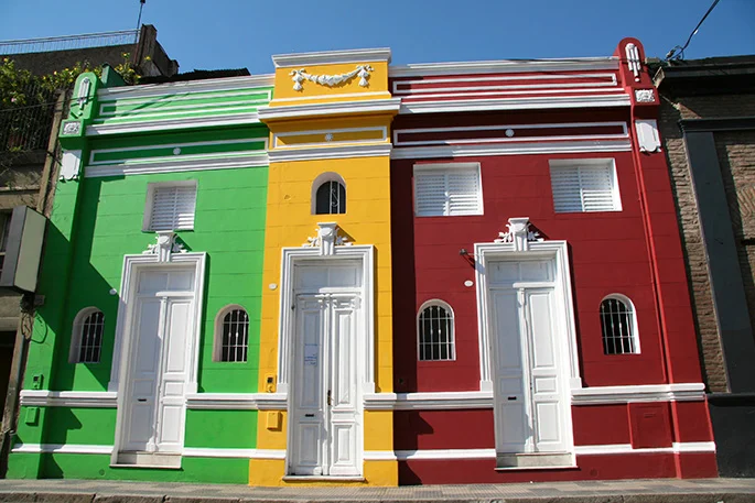 De qué color es la casa histórica de Tucumán 1 casa historica de tucuman colorida