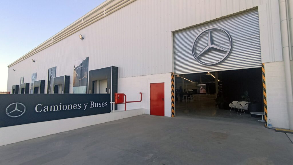 Qué servicios ofrece Mercedes Benz en Virrey del Pino