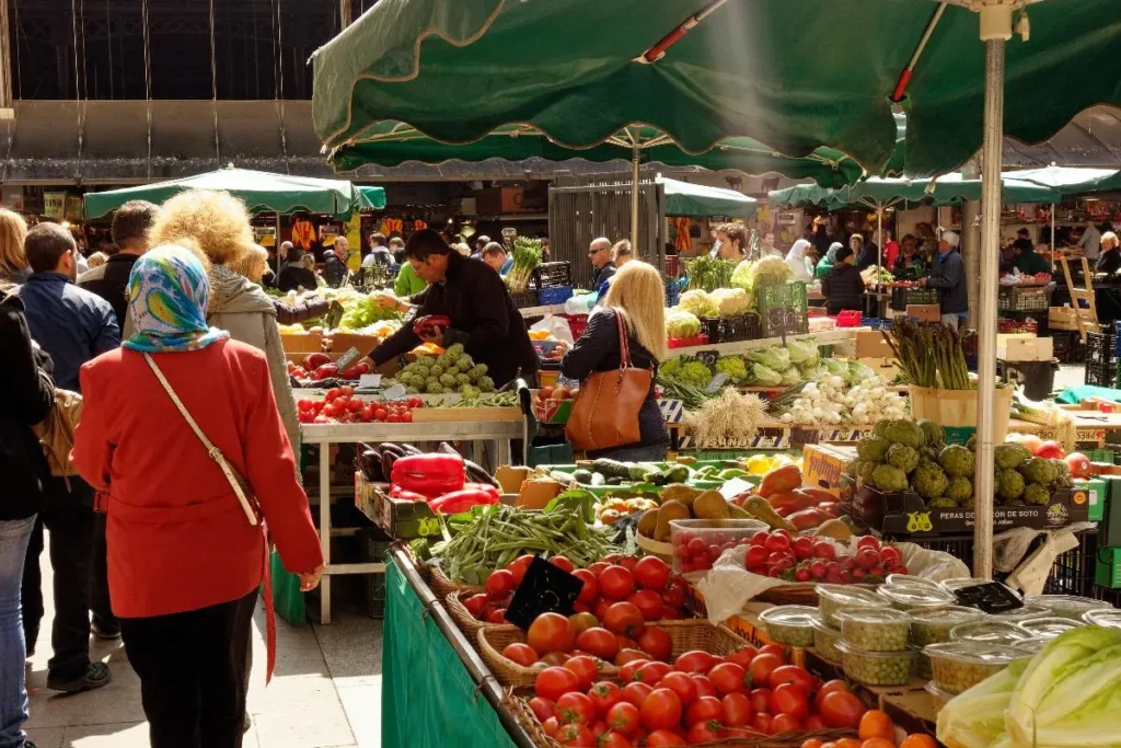 Dónde encontrar las mejores ofertas en lácteos en La Rotonda Salta 1 lacteos frescos en mercado local vibrante