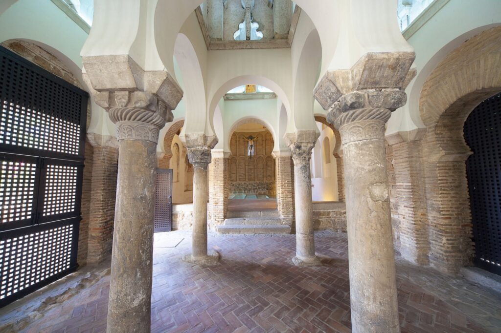 Por qué es famosa la Mezquita del Cristo de la Luz en Toledo 4 Por qué es famosa la Mezquita del Cristo de la Luz en Toledo