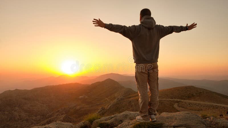 Cómo la frase «yo he vencido al mundo» inspira superación personal