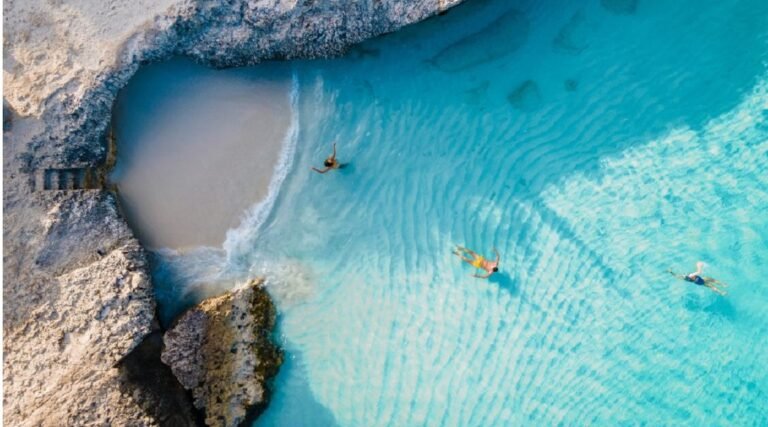 A qué país pertenece Aruba y cuál es su relación con los Países Bajos 4 playa paradisiaca de aruba y su cultura