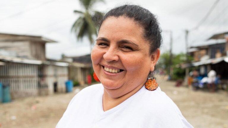 Quién es Daniel Zamora y qué lo hace relevante en Santiago del Estero 22 retrato de un lider comunitario en accion