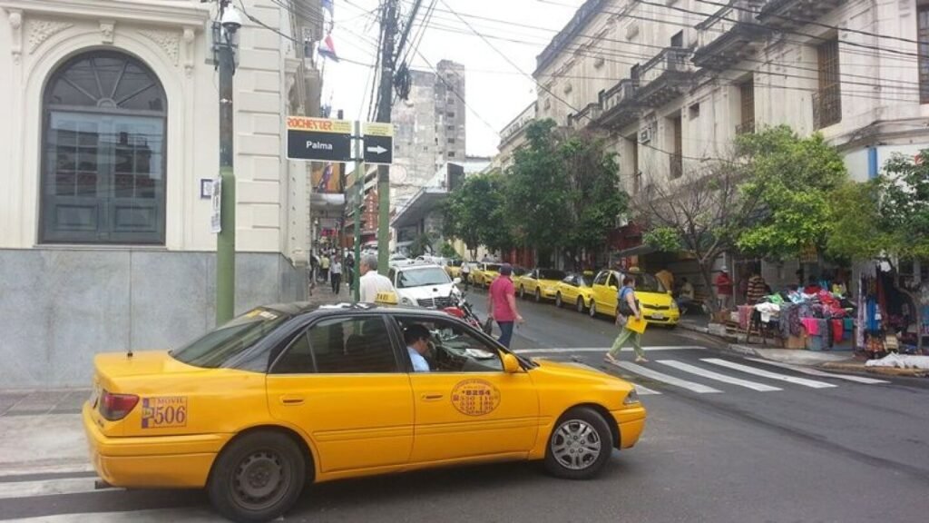 Dónde encontrar Radio Taxi Mitre en La Banda, Santiago del Estero